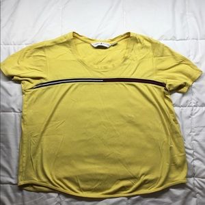 Tommy Hilfiger T Shirt 💛